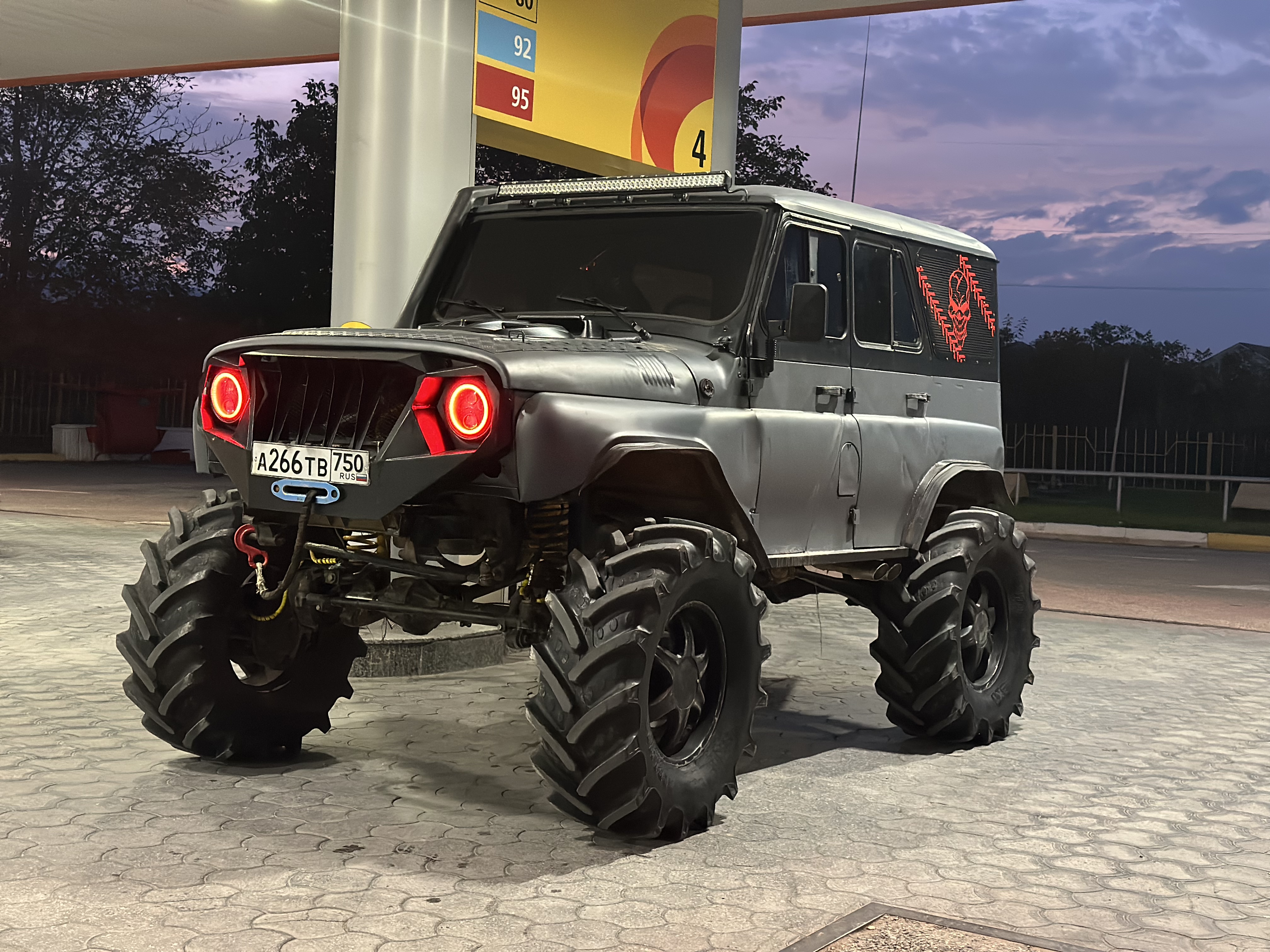 Роман