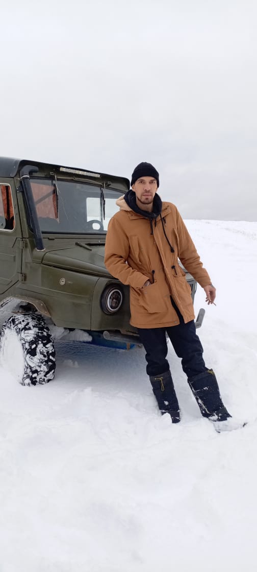 Максим