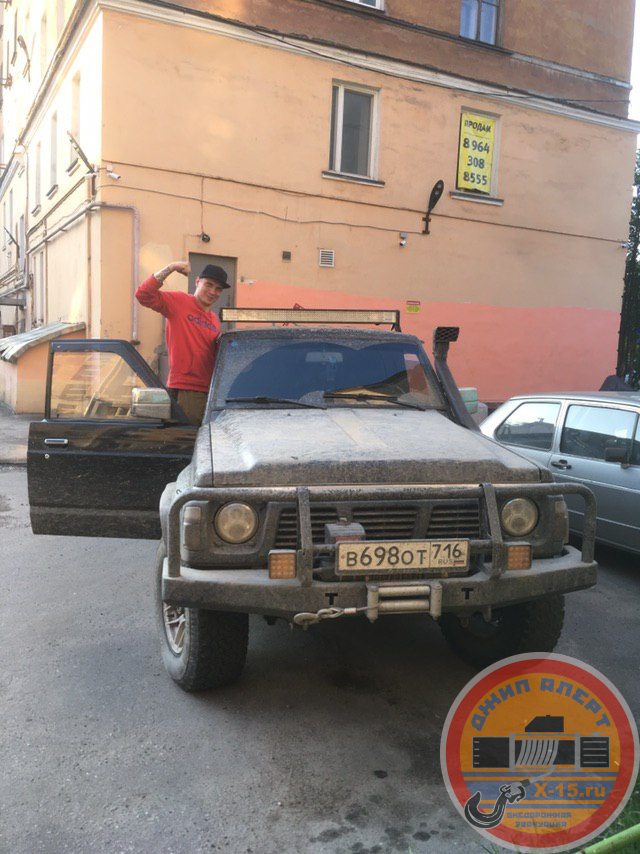 фото застрявшего  Nissan Patrol Мурманск