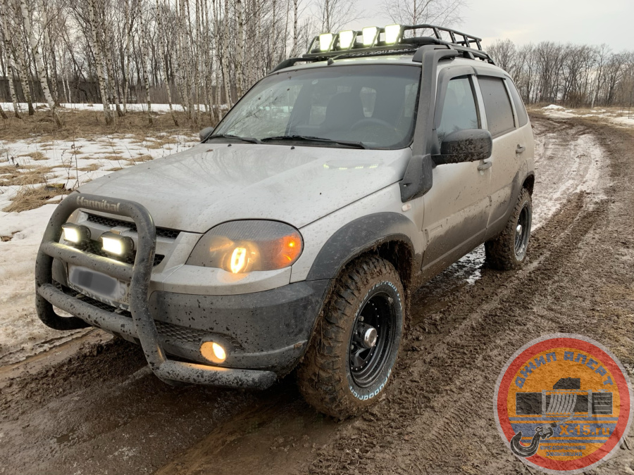 фото застрявшего Chevrolet Niva Mud Terrain Subaru Outback Нижний Новгород