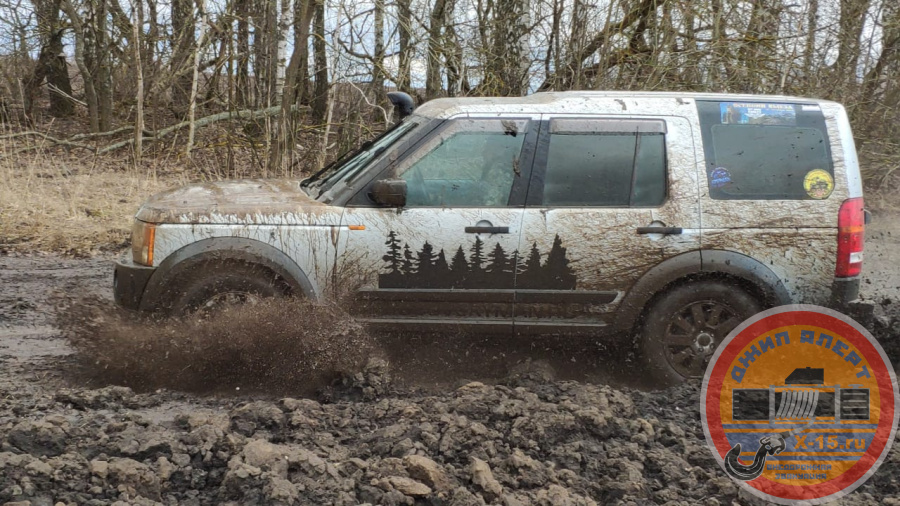 фото застрявшего Land Rover Discoveri 3 Орел