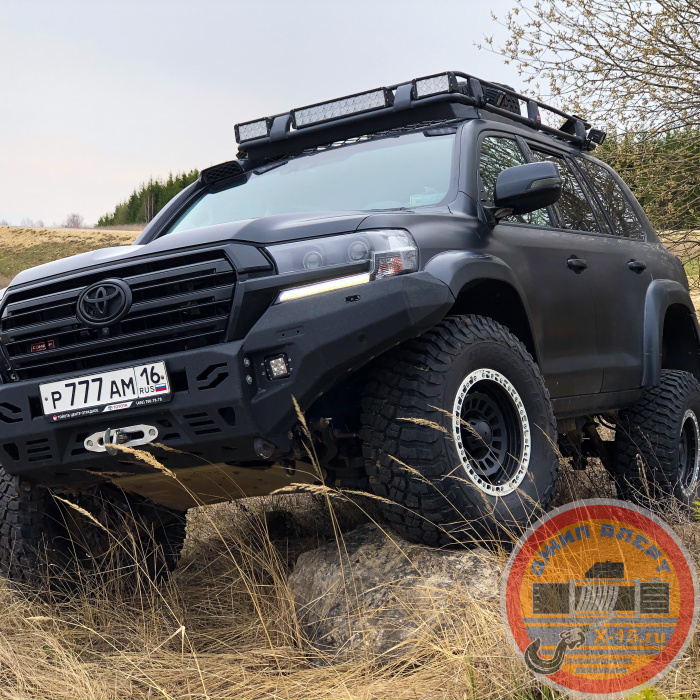 TLC 200 Arctic Trucks Россия