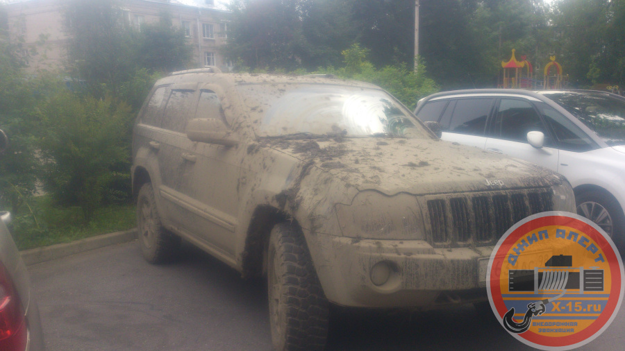 фото застрявшего Jeep  Санкт-Петербург