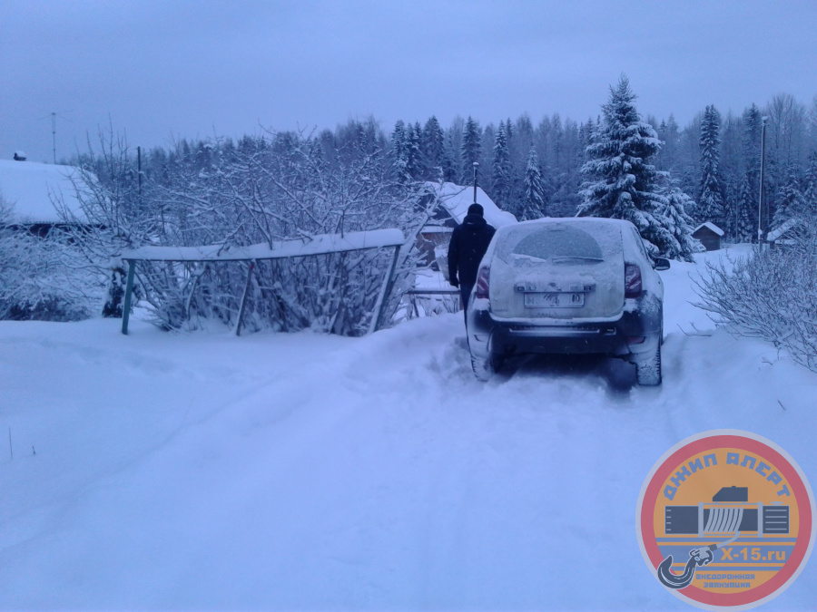 фото застрявшего Renault Duster 2х4 Петрозаводск