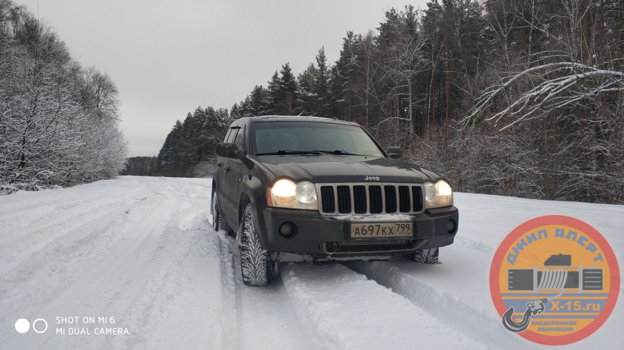 фото застрявшего Jeep Москва