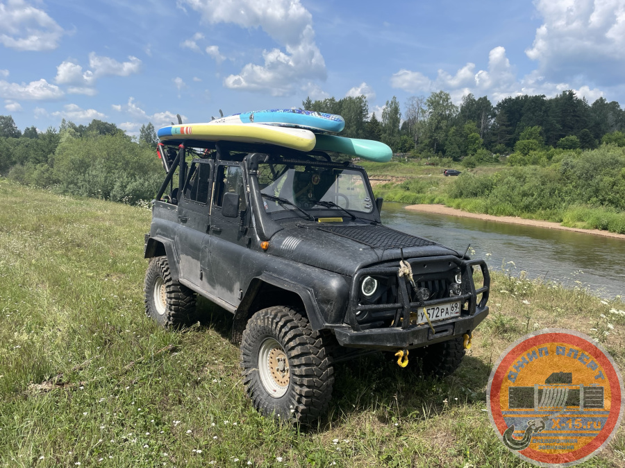 фото застрявшего TOYOTA LC 200, УАЗ ХАНТЕР  Тверь