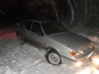 помогите пожалуйста, застраял в снегу, съехал с трассы на деревню мозжуха и застрял, снега сейчас много выпало, желательна машина типа уазика вытащить застрявшую машину Ваз2115