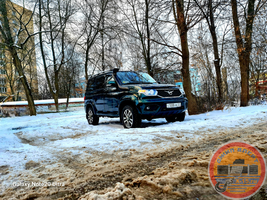 фото застрявшего УАЗ PATRIOT 