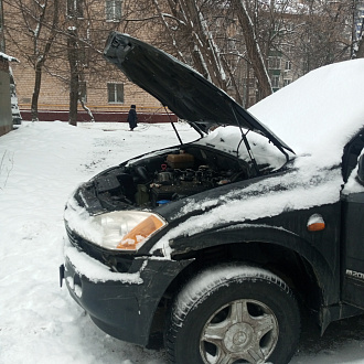 прошу помощи,  за время морозов сел аккумулятор, помогите прикурить вытащить застрявшую машину Кайрон дизель 2.0литра