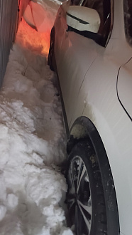 помогите пожалуйста,  вытащить машину, застряли в снегу рыхлом  вытащить застрявшую машину Ниссан 