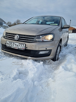 помогите пожалуйста, застрял в снегу на парковке у жд станции, не могу откопаться... вытащить застрявшую машину VW polo