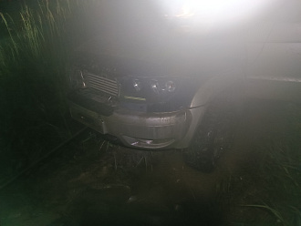 помогите, застрял, мягкий якорь не помог вытащить застрявшую машину УАЗ патриот 