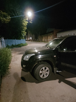 прошу помощи, сел аккумулятор вытащить застрявшую машину Тойота прадо 