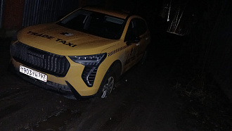 помогите, нужно дёрнуть авто, до асфальта буквально 20 метров вытащить застрявшую машину Хавал джилион