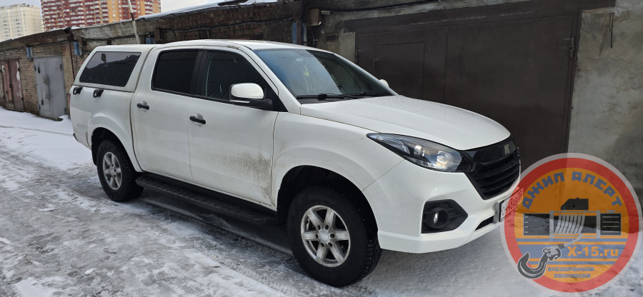 фото застрявшего JMC Vigus 