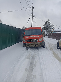 помогите пожалуйста,   вытащить застрявшую машину Сорелс атлант