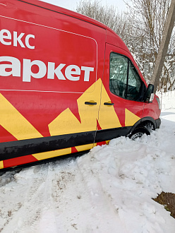 помогите, вытащить машину, стою в СНТ  вытащить застрявшую машину Форд Транзит