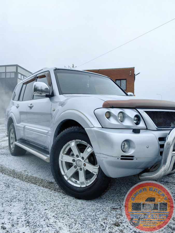 фото застрявшего Mitsubishi Pajero 3 ,  