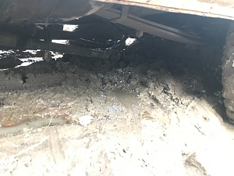 прошу помощи, ехали с супругой на автодоме на базе Соболя, провалились в грязь задним мостом и редуктором в луже, встала колом. Дернуть 10 метров, дальше думаю справимся. Троса нет. вытащить застрявшую машину Газ соболь 