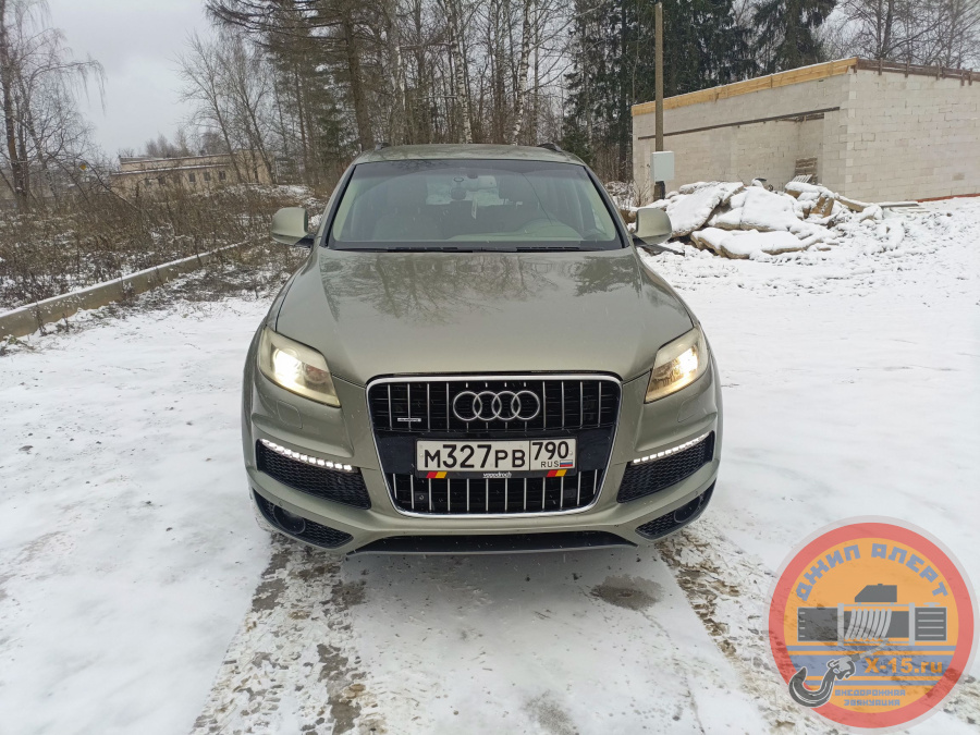 фото застрявшего AUDI Q7 Сергиев Посад