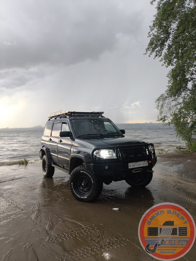 фото застрявшего Уаз Патриот Ульяновск