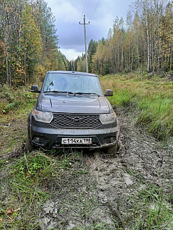 помогите, застряли в 50 м от дороги, около ЛЭП в лесу вытащить застрявшую машину УАЗ Патриот