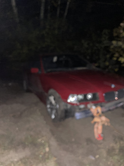 помогите пожалуйста, машина улетела в овраг  вытащить застрявшую машину BMW 