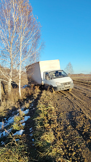 помогите, газель пустая вытащить застрявшую машину Газель