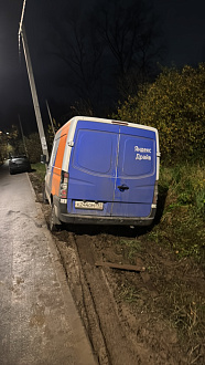 помогите пожалуйста,  нужно вытащить машину из грязи и прям на месте заберу вытащить застрявшую машину Солерс Атлант