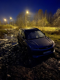 прошу помощи, застрял в пол, дернуть 15 метров до асфальта вытащить застрявшую машину GEELY
