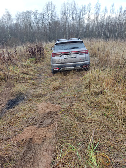 Прошу помощи вытащить машину. Застрял. вытащить застрявшую машину Changan cs35 plus