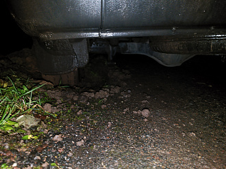 Помогите, застрял на фургоне. Стащило влево с дороги, в грязь. Дернуть назад, дальше сам выеду вытащить застрявшую машину Sollers Atlant