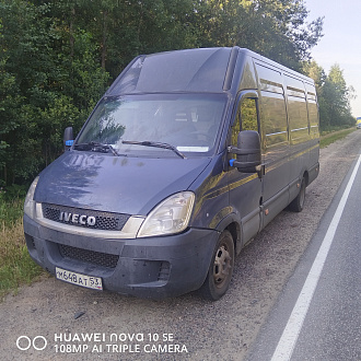 помогите пожалуйста,   вытащить застрявшую машину не указано