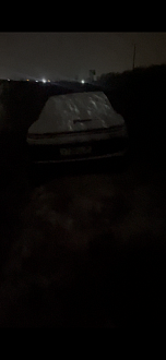 помогите, вытащить машину, слетела с дороги, оторвано колесо. Метров 20  вытащить застрявшую машину Porsche