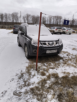 помогите пожалуйста,   вытащить застрявшую машину Nissan X trail 