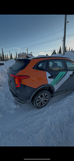 помогите, на узком подъеме утянуло машину в снег с собой нет проушины чтобы вкрутить и привязать тросом, нужна проушина и вытянуть метров 15 вперед  вытащить застрявшую машину haval jolion 