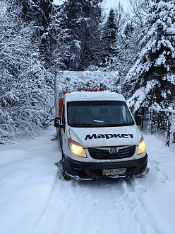 помогите,  вытащить застрявшую машину Sollers Atlant