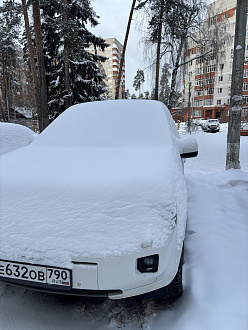прошу помощи,  вытащить застрявшую машину не указано