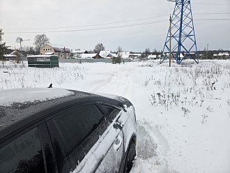 помогите пожалуйста,  застрял в снегу вытащить застрявшую машину Audi a6