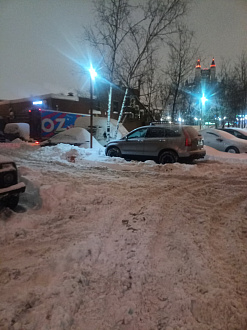 пооборвало редуктор эвакуатор не может забрать не проезжать хотя бы до дороги могите пожалуйста,   вытащить застрявшую машину Гозель