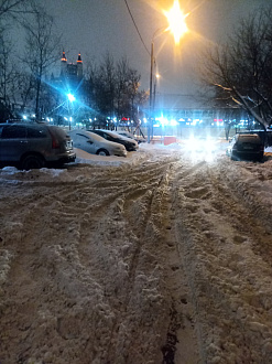 пооборвало редуктор эвакуатор не может забрать не проезжать хотя бы до дороги могите пожалуйста,   вытащить застрявшую машину Гозель