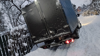 прошу помощи, снесло зад вытащить застрявшую машину Газель