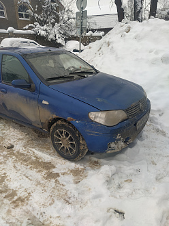 Сломался бензонасос. Нужно отбуксировать в Истру. В автосервис. вытащить застрявшую машину не указано