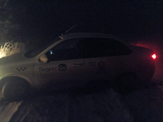 помогите, вытащить машину буксует вытащить застрявшую машину Гранта 