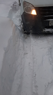 Застрял частный сектор, клея, снег 500 метров до дороги. вытащить застрявшую машину Газель некст