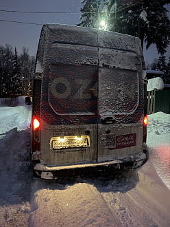 Застрял в колее нужна помощь , до почищенного покрытия 250-300 метров вытащить застрявшую машину Газель