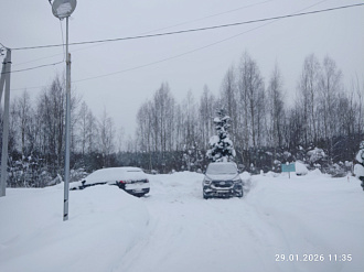 Застрял при подъезде к даче. Удаление от проезжей части пара км. Трактор прочистил проезд до моей машины. Нужен буксировочный крюк и трос. вытащить застрявшую машину Ситроен С5