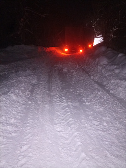 500 метров до жёсткого. вытащить застрявшую машину Грузовик.