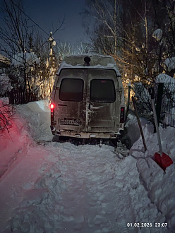 помогите, застрял , возможно присел брюхом вытащить застрявшую машину Газель