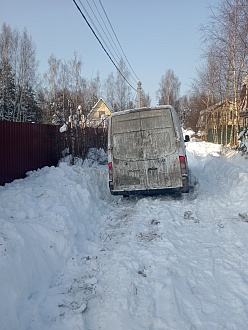 Застрял на территории СНТ голубые дали в районе электрогорска, машину снесло в канаву, не могу выбраться вытащить застрявшую машину Соллерс атлант